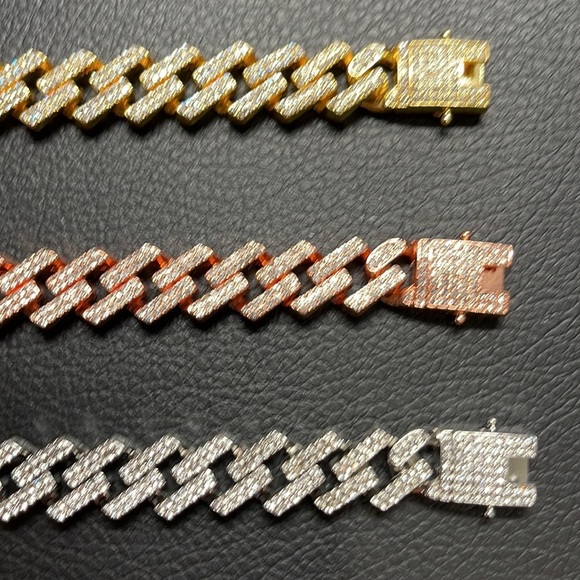 Cuban Ice stripe Bracelet - Picture 5 of 6